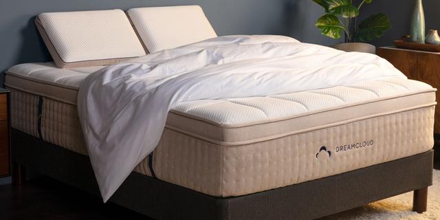 DreamCloud Premier mattress by Mattress Zone USA
